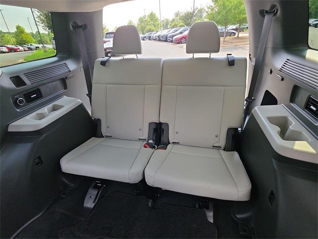 used 2025 Hyundai Santa Fe car, priced at $33,897