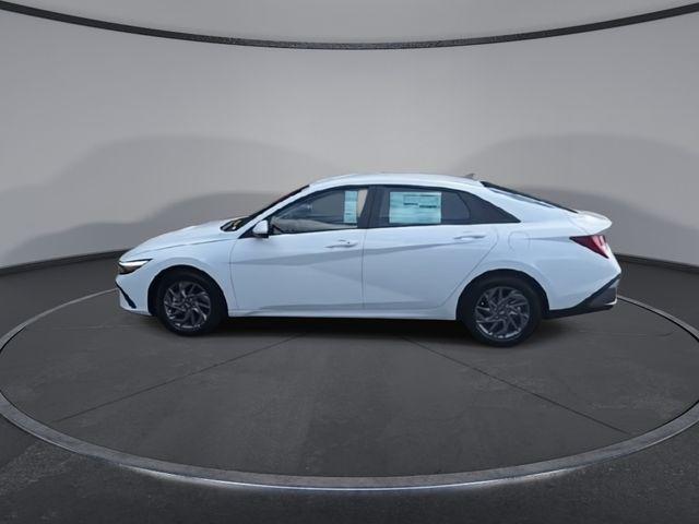 new 2025 Hyundai ELANTRA HEV car, priced at $25,360