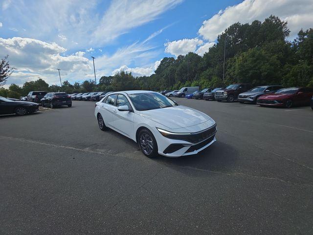 new 2025 Hyundai ELANTRA HEV car, priced at $25,360