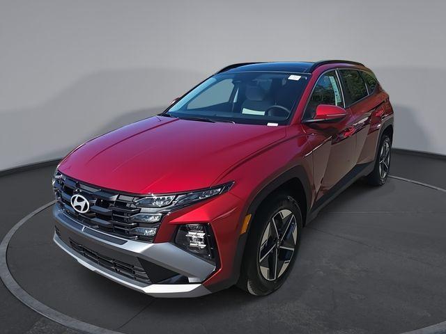 new 2025 Hyundai TUCSON Hybrid car, priced at $34,075
