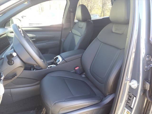 new 2025 Hyundai Tucson car, priced at $33,300