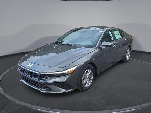 new 2025 Hyundai Elantra car, priced at $23,285