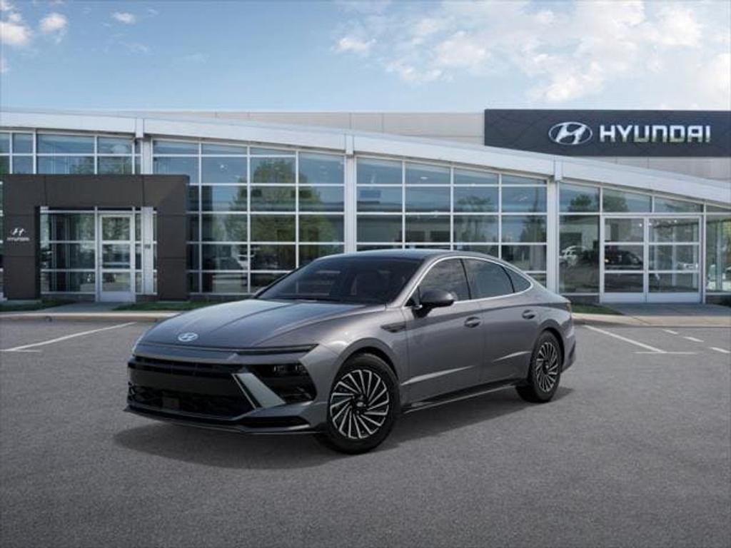 new 2025 Hyundai Sonata Hybrid car, priced at $32,685