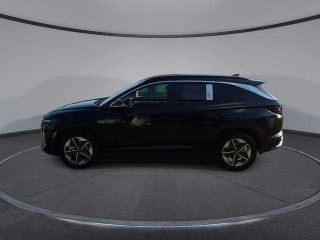 new 2025 Hyundai Tucson car, priced at $33,475