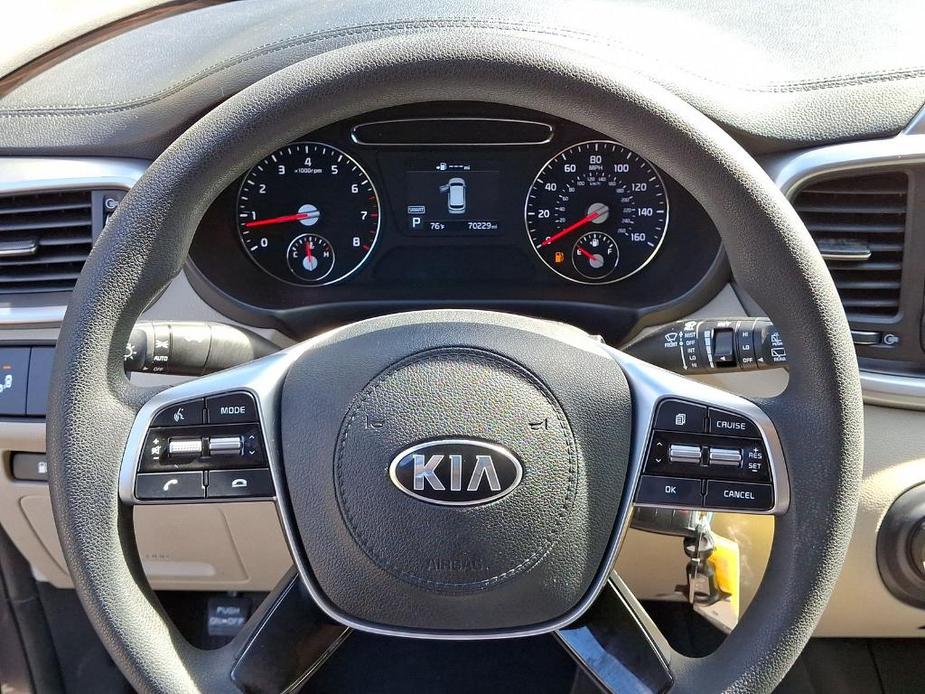 used 2019 Kia Sorento car, priced at $17,370