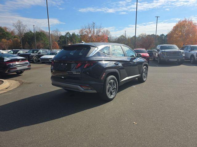 new 2026 Hyundai TUCSON Hybrid car, priced at $31,490