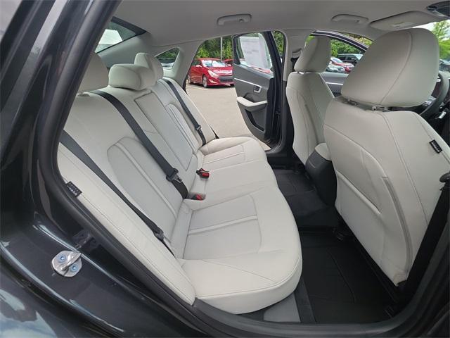 new 2025 Hyundai Sonata car, priced at $28,650