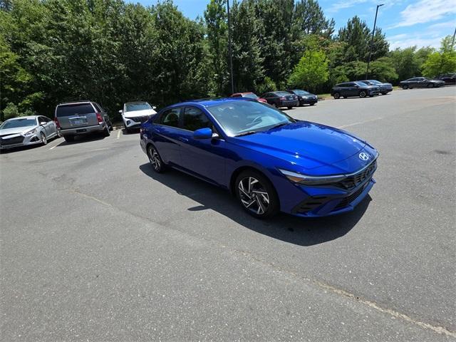 new 2025 Hyundai Elantra car, priced at $26,210