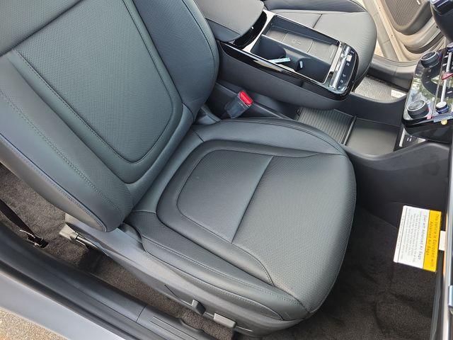 new 2026 Hyundai TUCSON Hybrid car, priced at $41,620