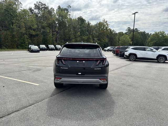 new 2025 Hyundai TUCSON Hybrid car, priced at $37,625