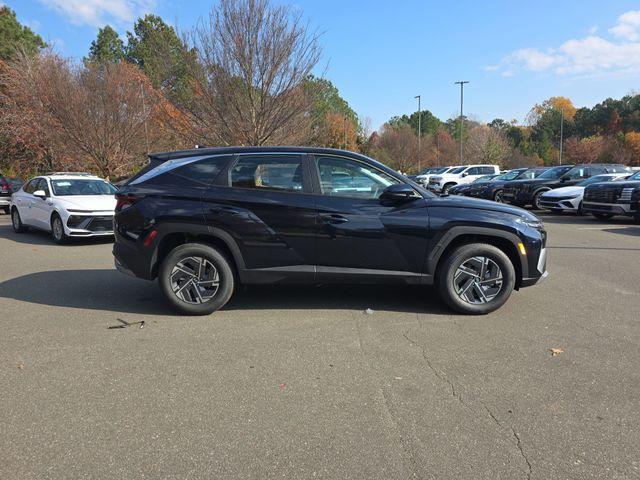 new 2026 Hyundai TUCSON Hybrid car, priced at $31,555