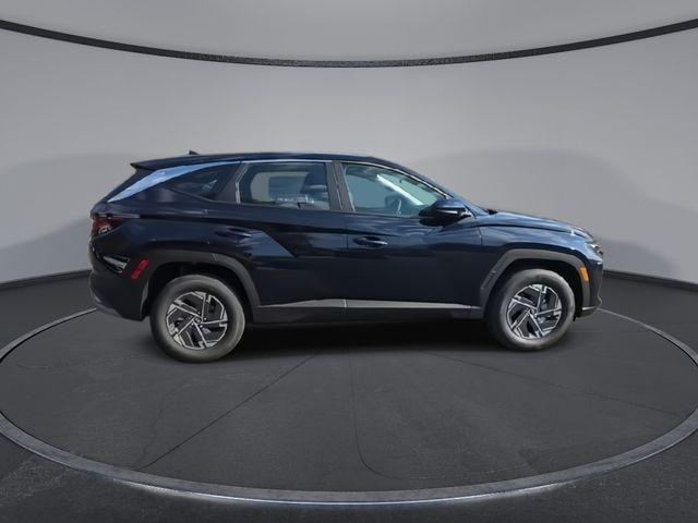 new 2026 Hyundai TUCSON Hybrid car, priced at $31,555