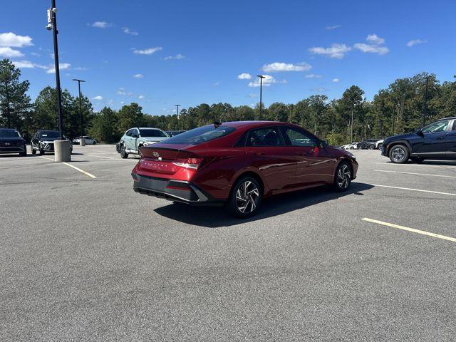 new 2025 Hyundai Elantra car, priced at $24,915
