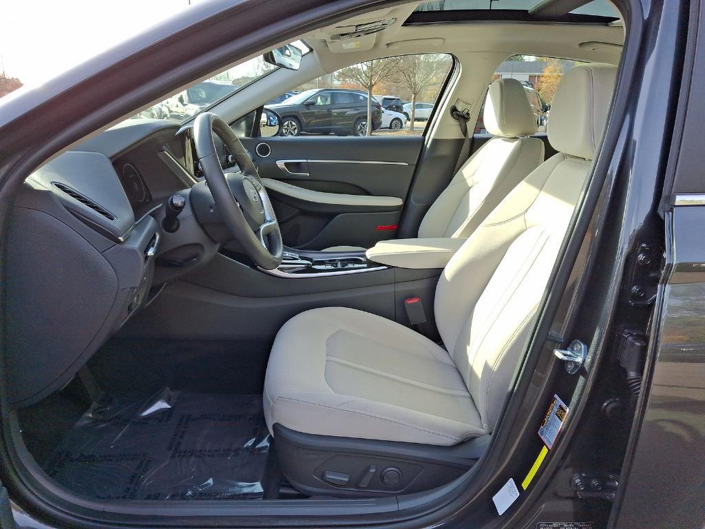 used 2022 Hyundai Sonata car, priced at $21,897