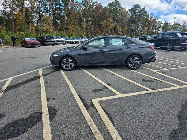 new 2025 Hyundai ELANTRA HEV car, priced at $27,715