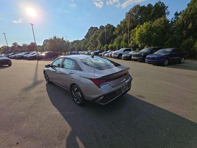 new 2025 Hyundai ELANTRA HEV car, priced at $26,740