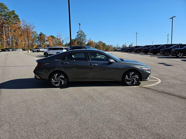 new 2025 Hyundai ELANTRA HEV car, priced at $27,215