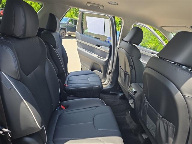 new 2025 Hyundai Palisade car, priced at $40,425