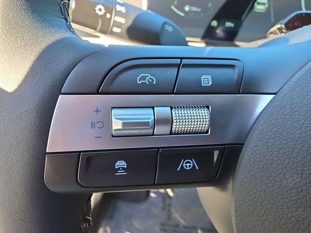 new 2025 Hyundai Tucson car, priced at $34,090