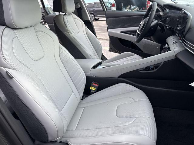 new 2025 Hyundai ELANTRA HEV car, priced at $27,215
