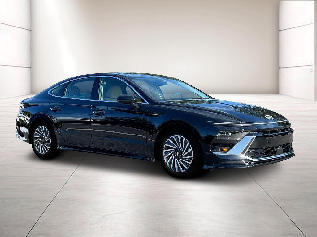 new 2024 Hyundai Sonata Hybrid car, priced at $37,874