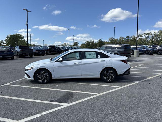 new 2025 Hyundai ELANTRA HEV car, priced at $28,710