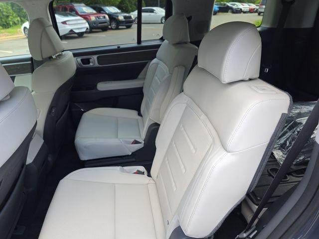 new 2025 Hyundai SANTA FE HEV car, priced at $46,085
