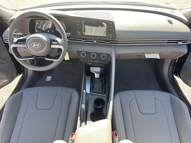 new 2025 Hyundai Elantra car, priced at $23,285