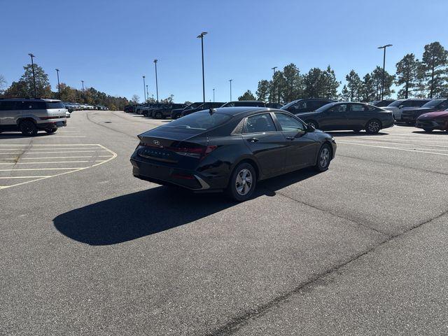 new 2025 Hyundai Elantra car, priced at $23,285