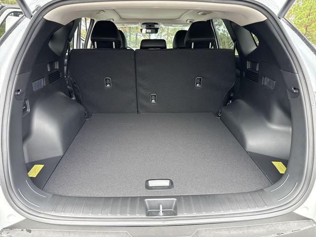 new 2025 Hyundai TUCSON Hybrid car, priced at $33,910