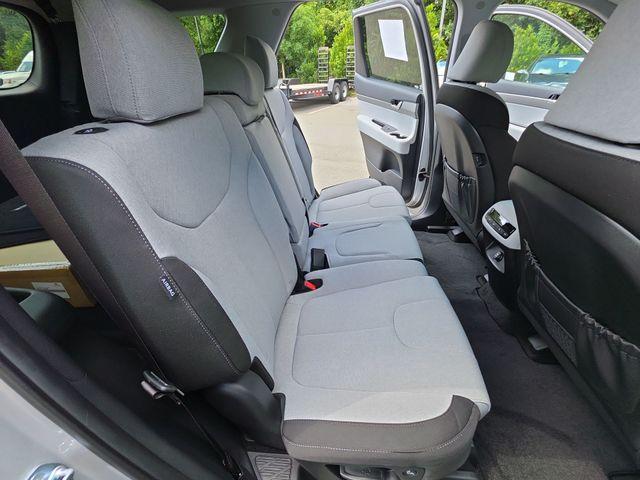 new 2025 Hyundai Palisade car, priced at $37,505