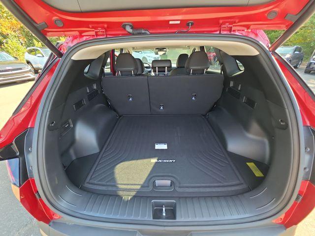 new 2025 Hyundai TUCSON Hybrid car, priced at $36,780