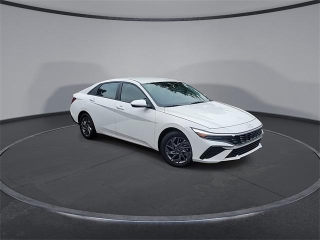 new 2024 Hyundai Elantra car, priced at $23,999