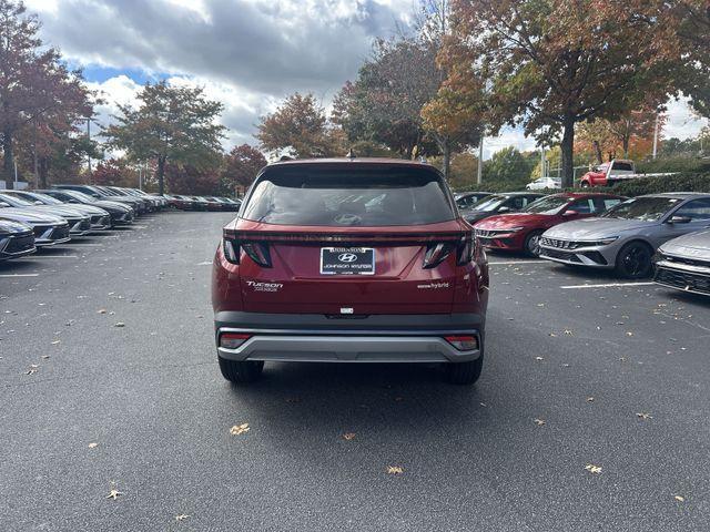new 2025 Hyundai TUCSON Hybrid car, priced at $33,005