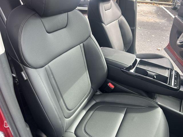 new 2025 Hyundai TUCSON Hybrid car, priced at $33,005