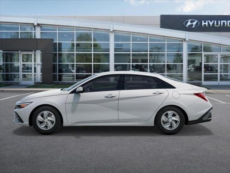 new 2025 Hyundai Elantra car, priced at $23,060