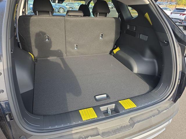 new 2026 Hyundai TUCSON Hybrid car, priced at $32,970