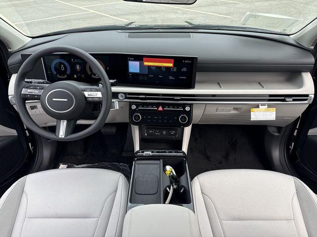 new 2025 Hyundai TUCSON Hybrid car, priced at $32,590