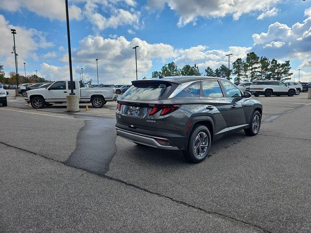 new 2026 Hyundai TUCSON Hybrid car, priced at $31,490