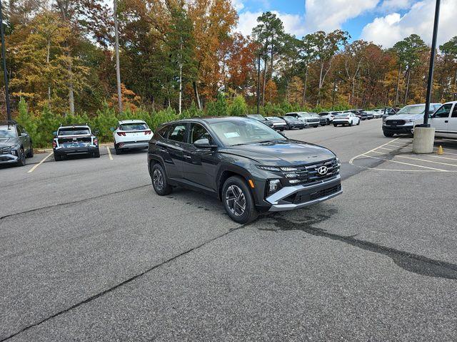 new 2026 Hyundai TUCSON Hybrid car, priced at $31,490