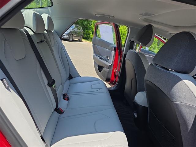 new 2025 Hyundai Elantra car, priced at $27,670