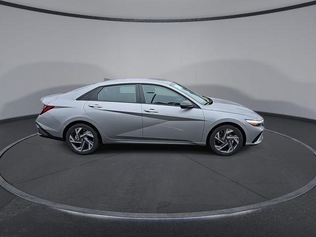 new 2025 Hyundai Elantra car, priced at $24,160