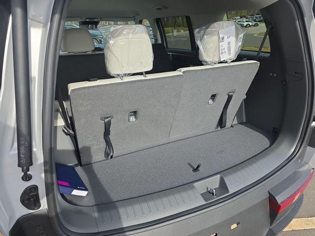 new 2026 Hyundai SANTA FE HEV car, priced at $38,215