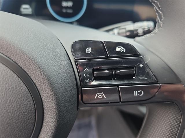 new 2025 Hyundai ELANTRA HEV car, priced at $28,210