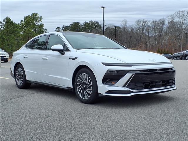 new 2024 Hyundai Sonata Hybrid car, priced at $38,327