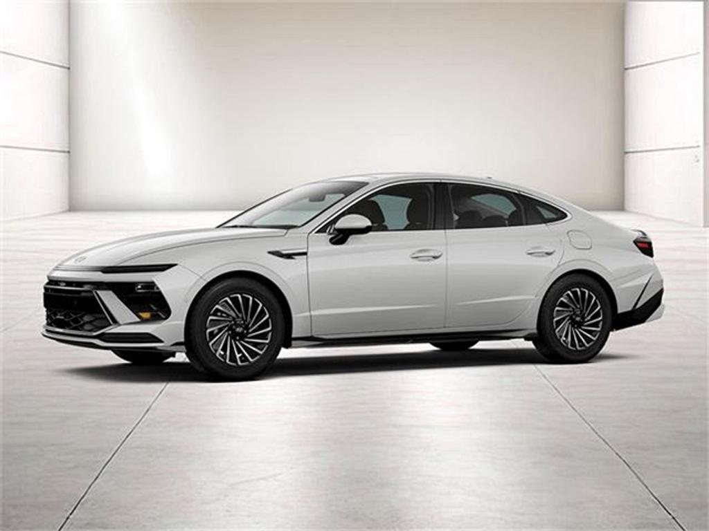 new 2024 Hyundai Sonata Hybrid car, priced at $37,327