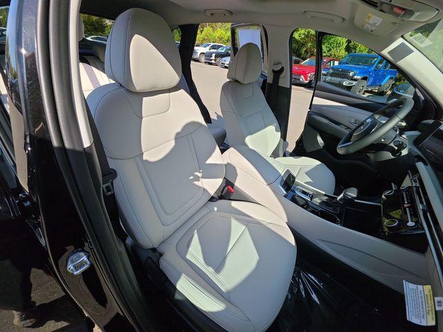 new 2025 Hyundai Tucson car, priced at $35,050