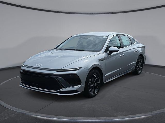 new 2025 Hyundai Sonata car, priced at $29,960