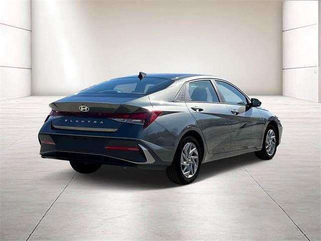 new 2025 Hyundai Elantra car, priced at $23,565