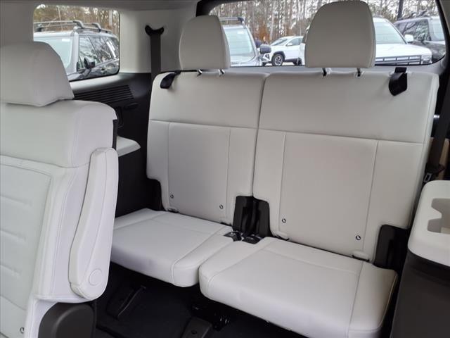 new 2025 Hyundai Santa Fe car, priced at $47,179